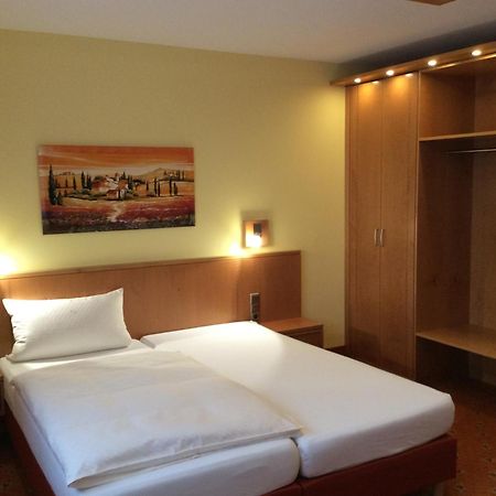 Landhotel Heiner Meyer Wahrenholz ห้อง รูปภาพ
